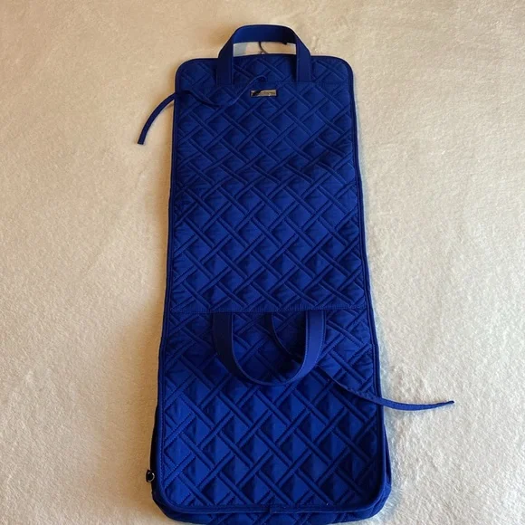 Vera Bradley Hanging Roll Up Travel Organizer. Cosmetic/Bathroom Bag. EUC Royal. - Picture 13 of 13